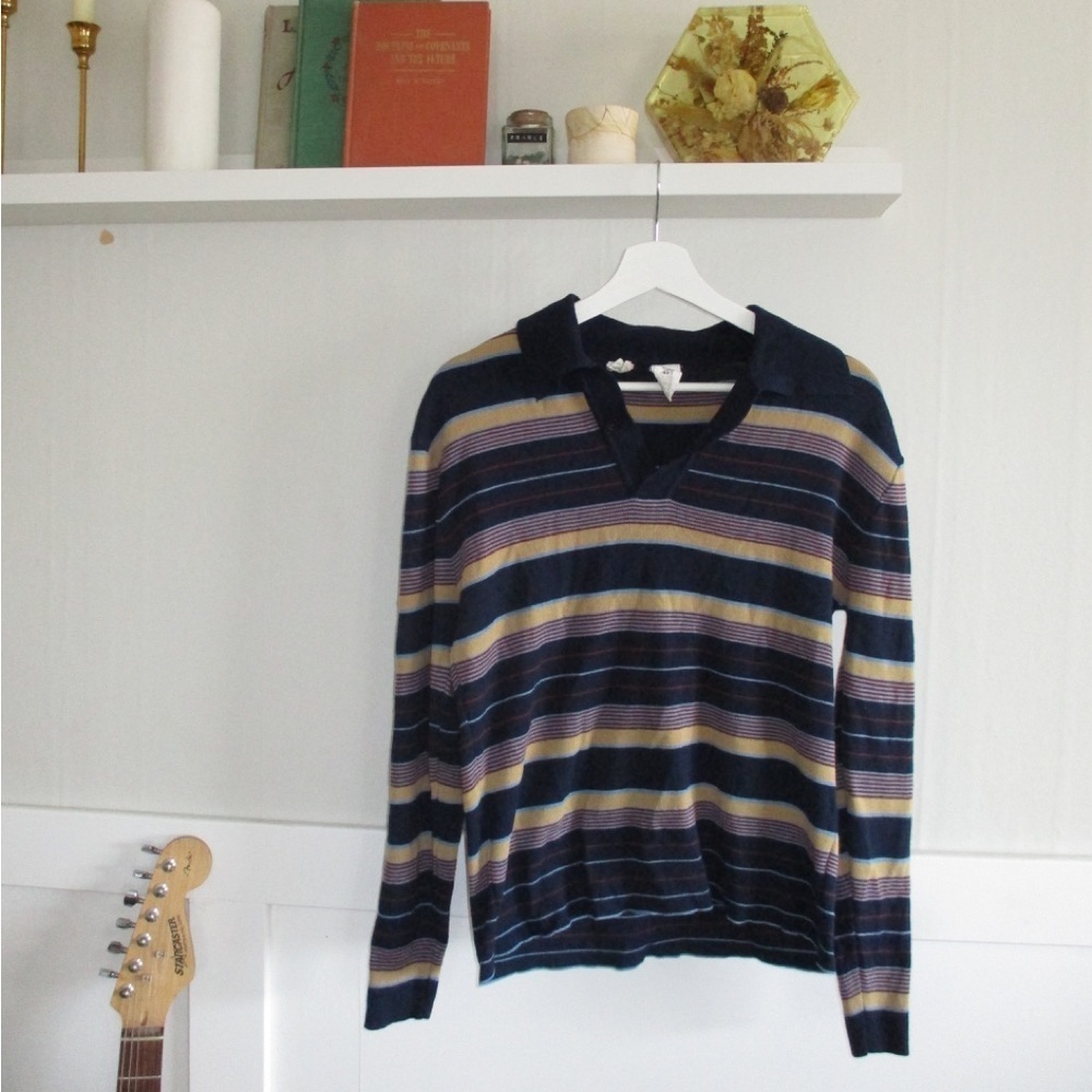 Striped V-Neck Sweater - Picture 2 of 3
